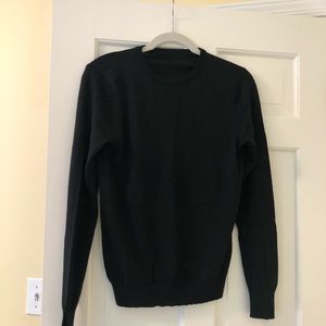 Uniqlo black merino wool crew neck